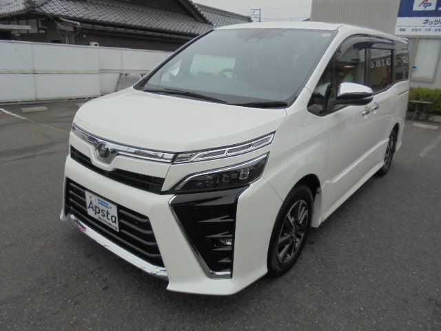 次回車検令和９年４月車検満タン！トヨタミニバン代表格ヴォクシーＺＳ煌Ⅱ登場！！