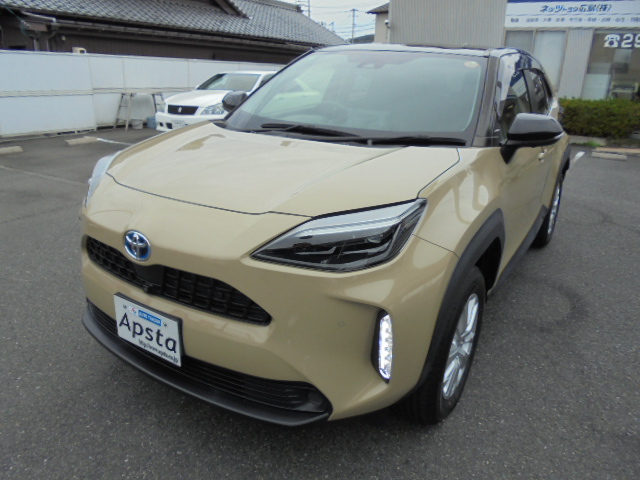 かわいいボデーカラー！ヤリスクロスハイブリッド登場！！